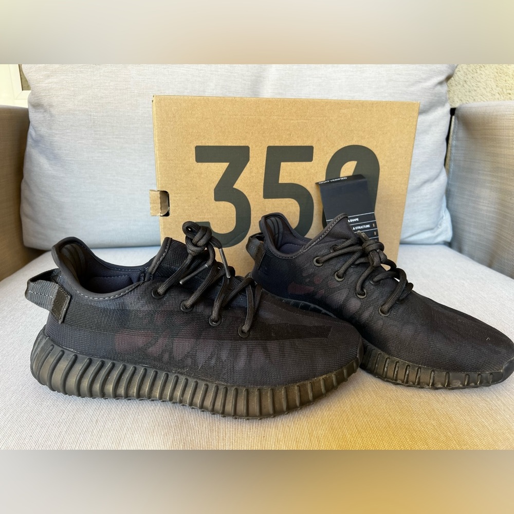 Yeezy 350 size 7w